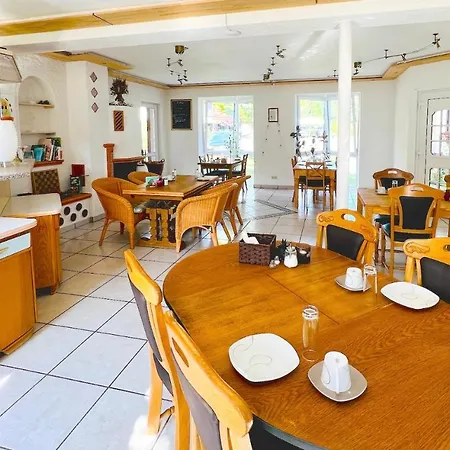 Vor Lauter Baeumen 4* Zorge