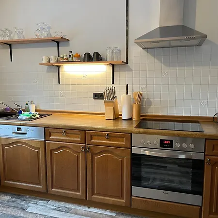 Vor Lauter Baeumen Konukevi