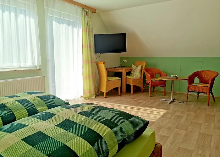 Vor Lauter Baeumen 4*