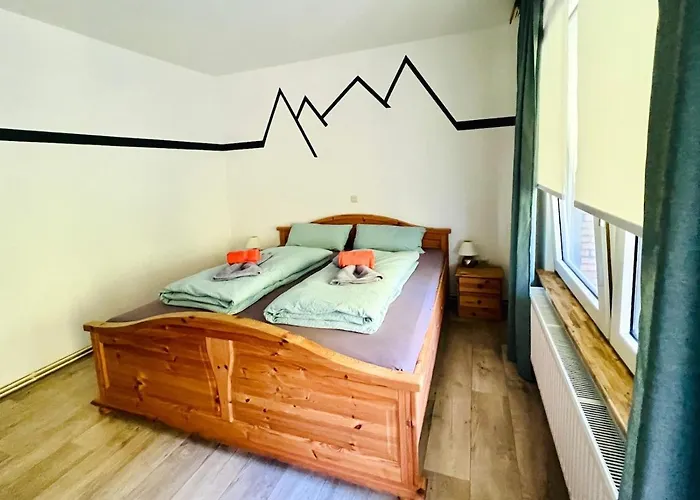 Vor Lauter Baeumen 招待所 Zorge