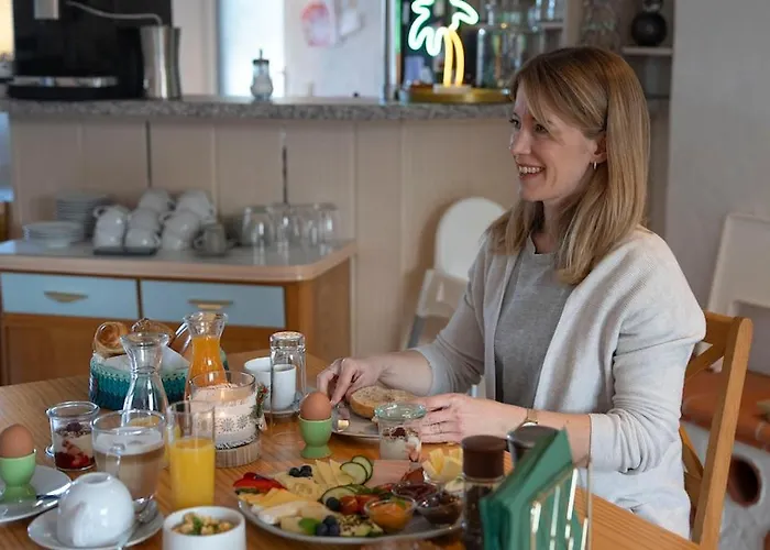 Vor Lauter Baeumen 招待所 Zorge